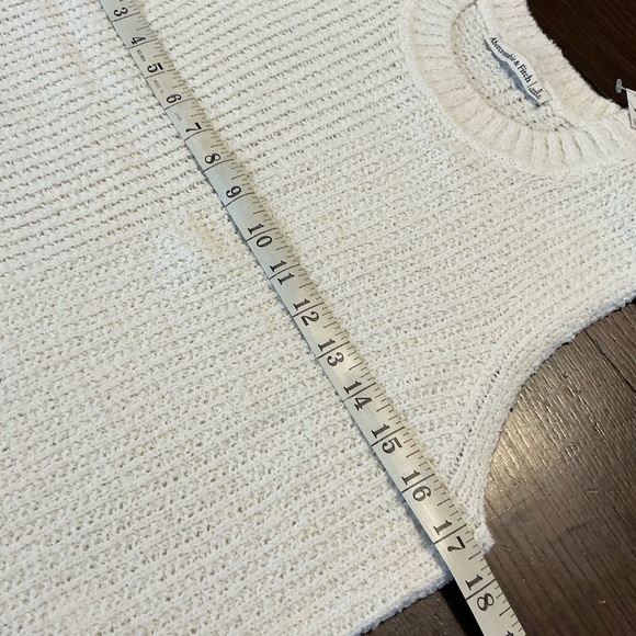 Abercrombie & Fitch Off-White Knit Pullover - Picture 6 of 8